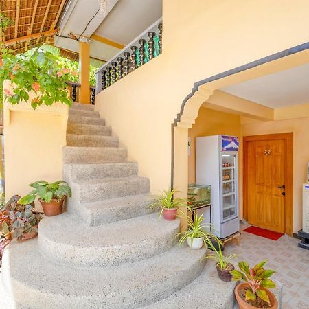 White Shamrock Beach Hotel Balabag  Zewnętrze zdjęcie