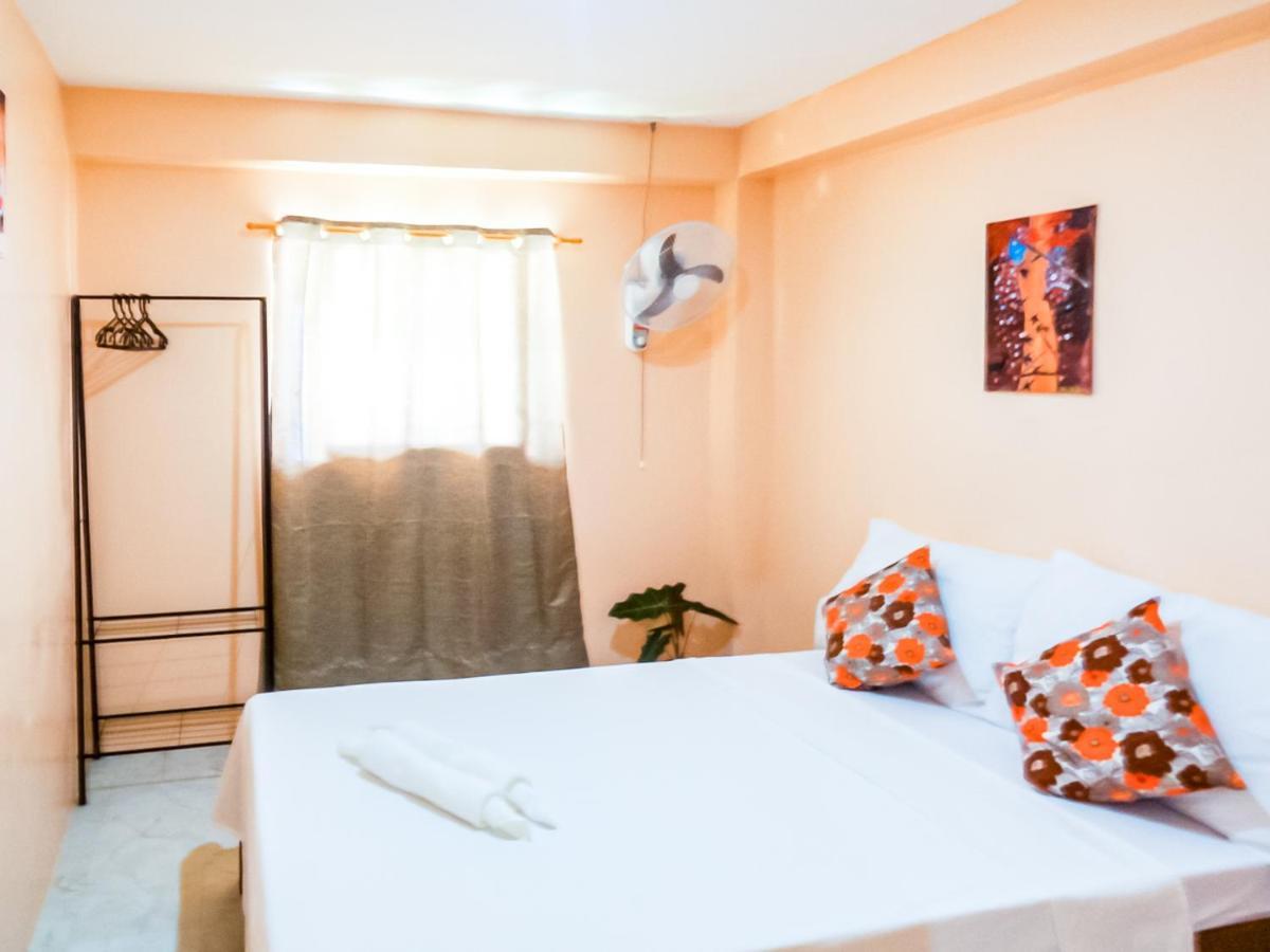 White Shamrock Beach Hotel Balabag  Zewnętrze zdjęcie