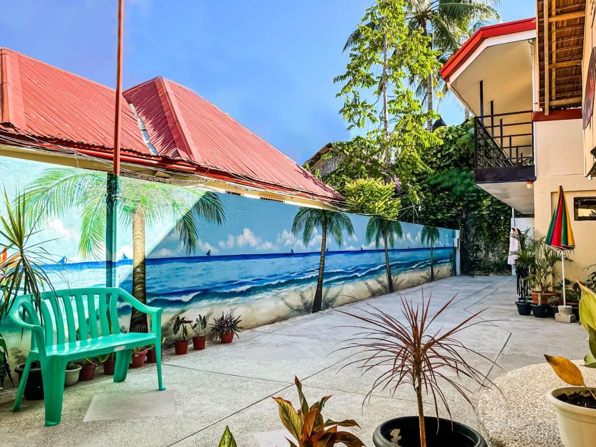 White Shamrock Beach Hotel Balabag  Zewnętrze zdjęcie