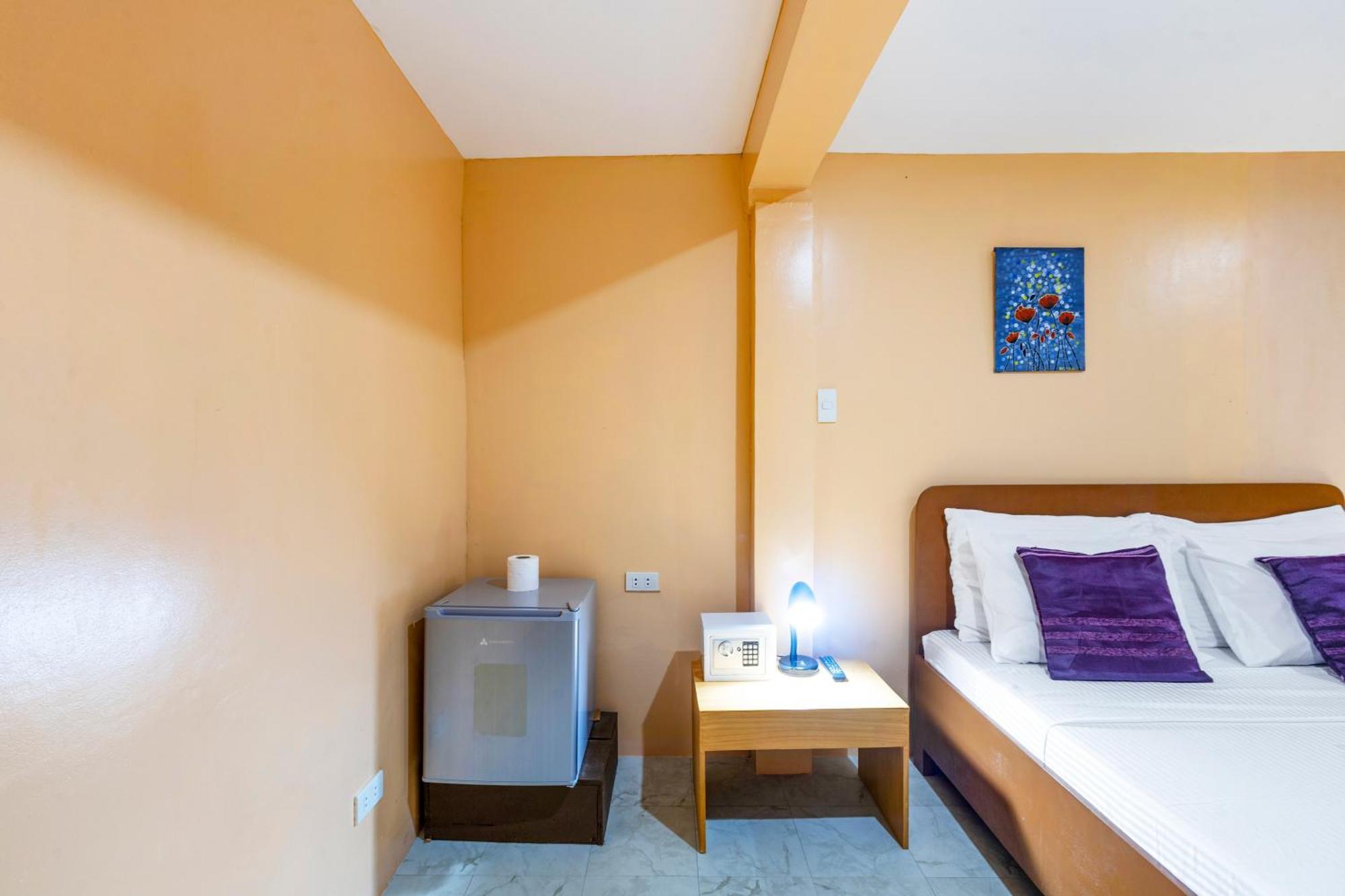 White Shamrock Beach Hotel Balabag  Pokój zdjęcie